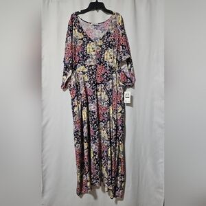 NWT 89th & Madison Floral Dress